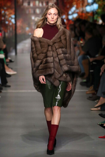 Меха Екатерина