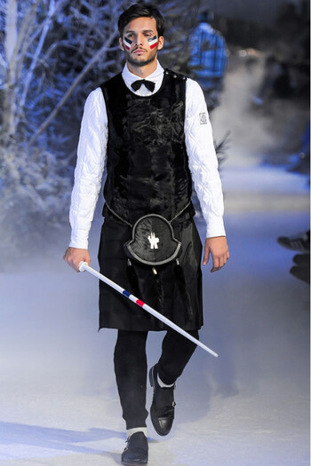 Moncler Gamme Bleu