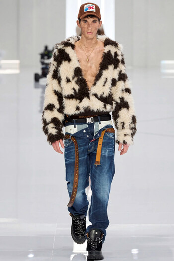 Dsquared2