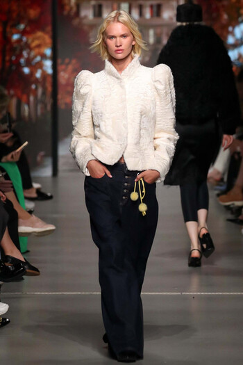 Меха Екатерина