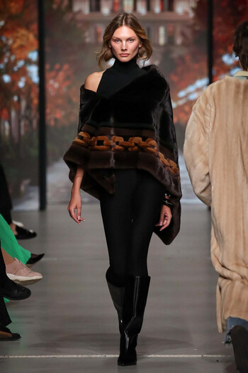 Меха Екатерина