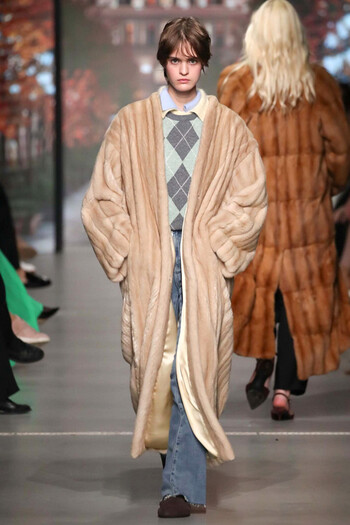 Меха Екатерина