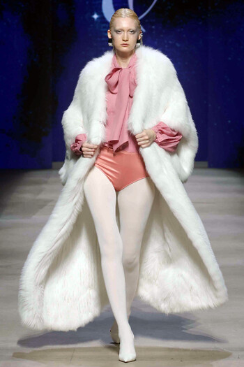 Меха Екатерина